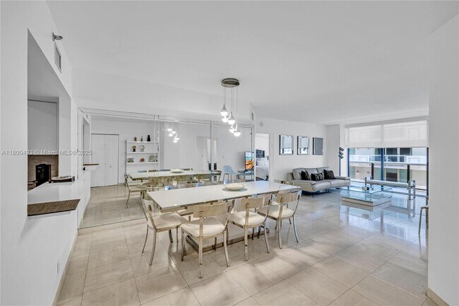 Building Photo - 9455 Collins Ave