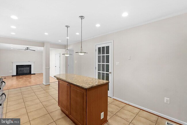 Building Photo - 8916 Arley Dr