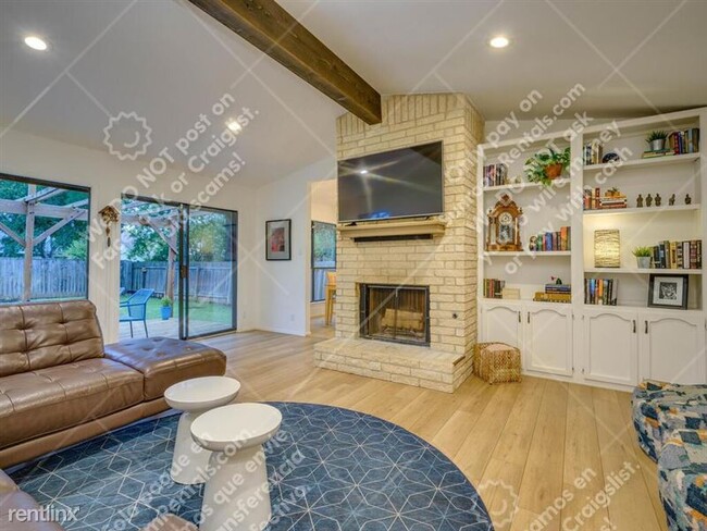Building Photo - 4908 Dry Oak Trail