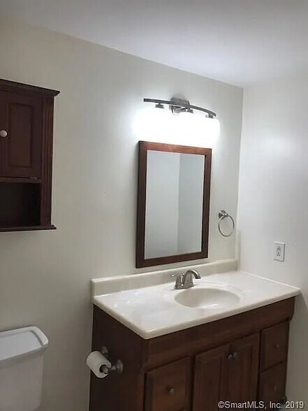 Building Photo - 43 River Colony