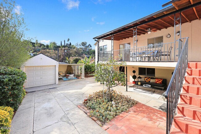 Building Photo - 2724 Locksley Pl