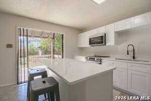 Building Photo - 8166 Cheryl Meadow Dr