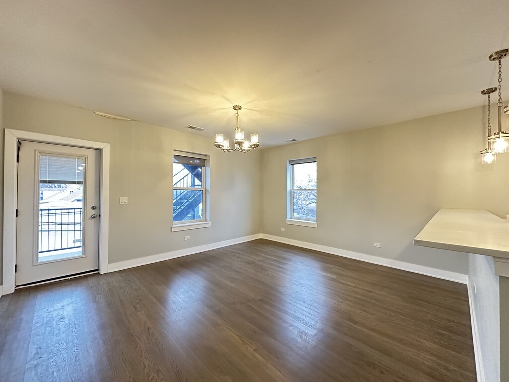 Building Photo - 1921 W 21st St