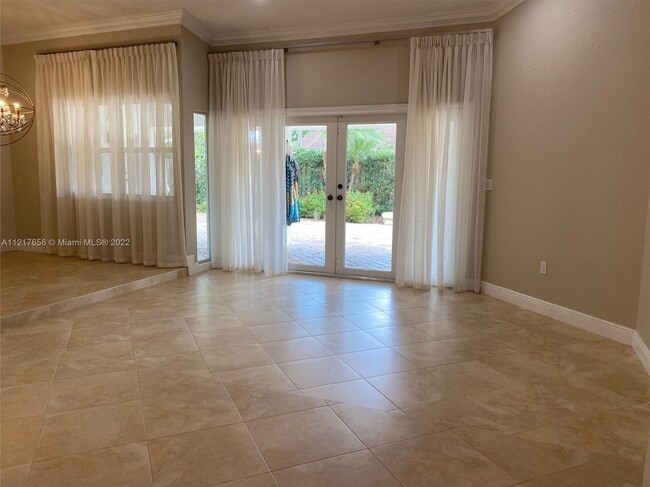 Building Photo - 15327 SW 55th Ter