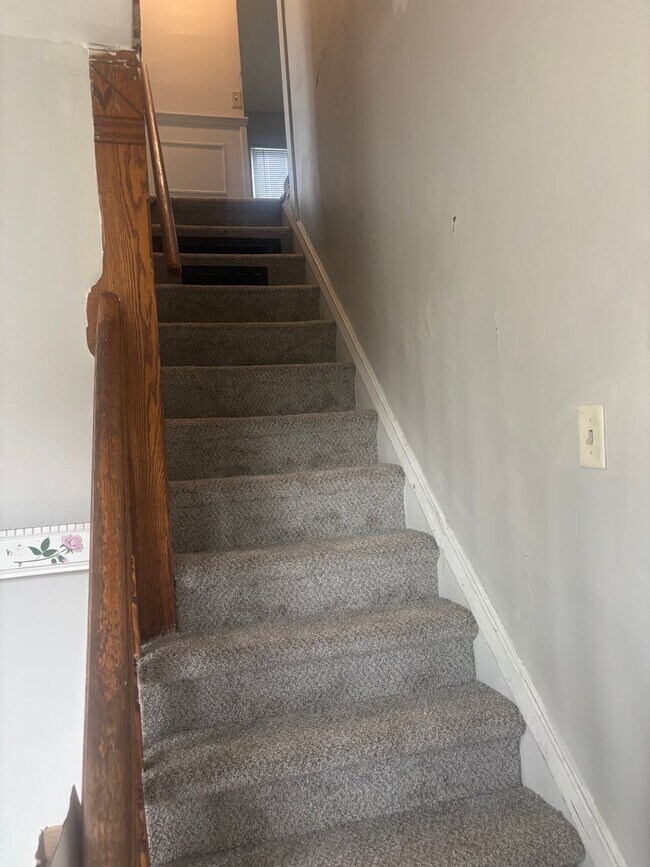 Primary Photo - 401 7thAve SW