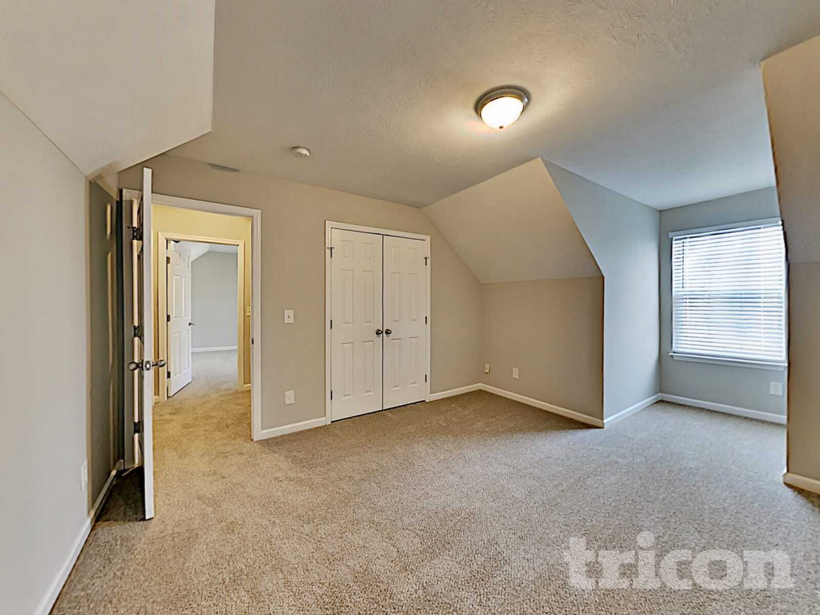 Building Photo - 232 Mary Joe Martin Dr