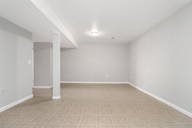 Building Photo - 9533 Ashbridge Ct
