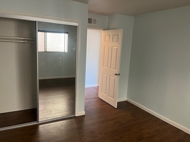 Building Photo - 6655 Esplanade