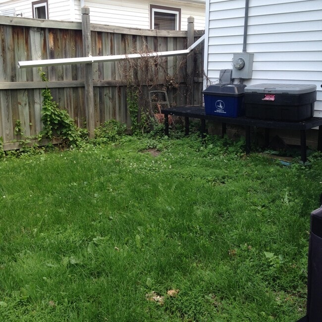 Building Photo - 5620 35th Ave S