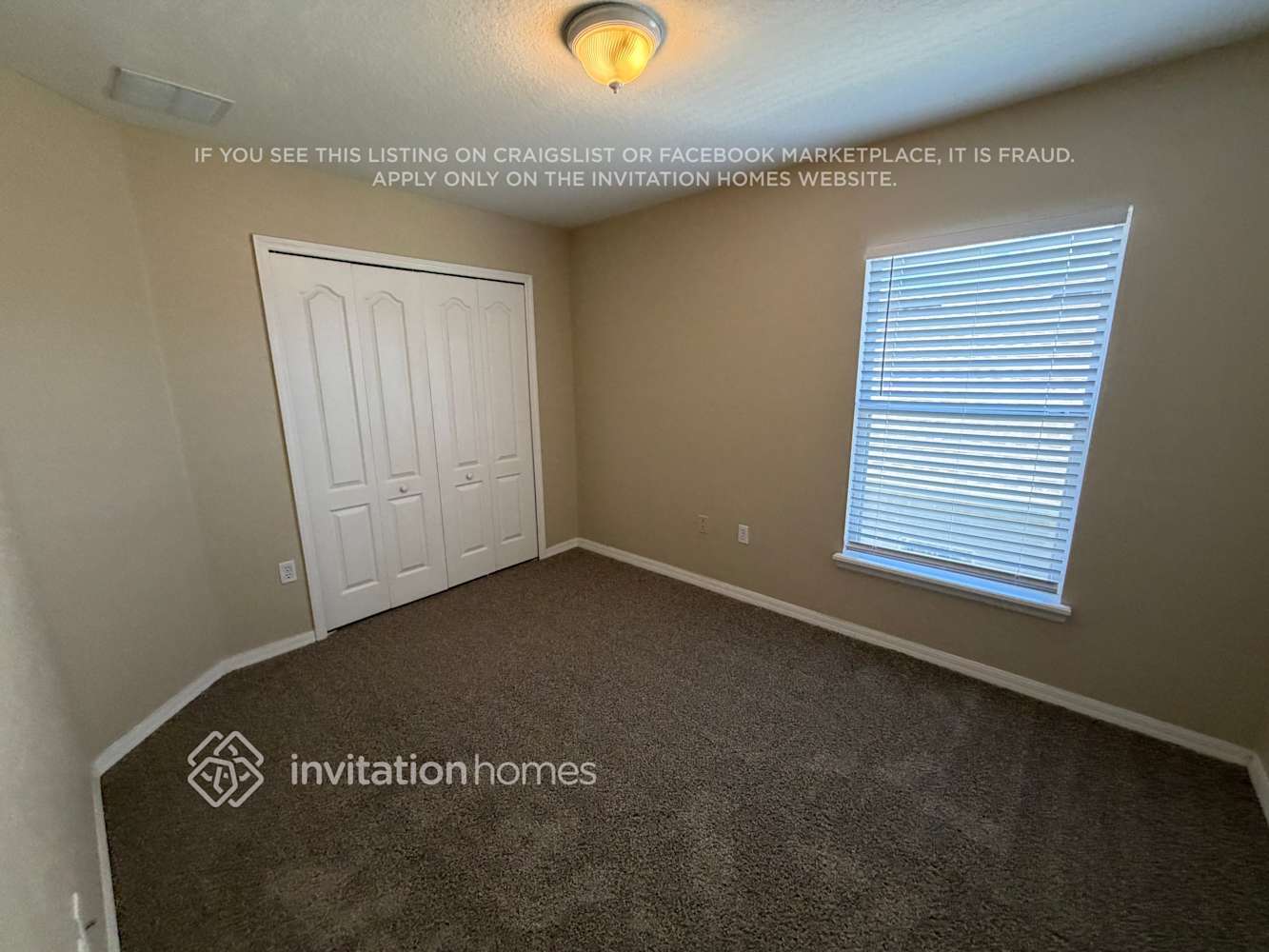 Building Photo - 1129 Hacienda Cir