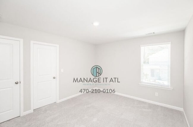 Building Photo - Brand New 4 Bedroom home