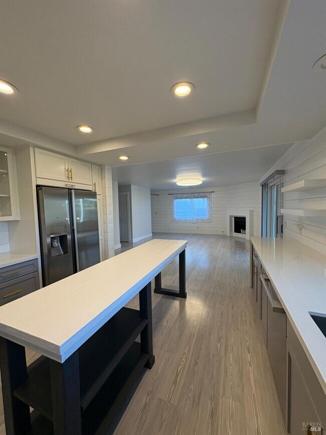 Building Photo - 5705 Davis Cir