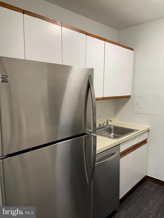 Building Photo - 2030 F St NW