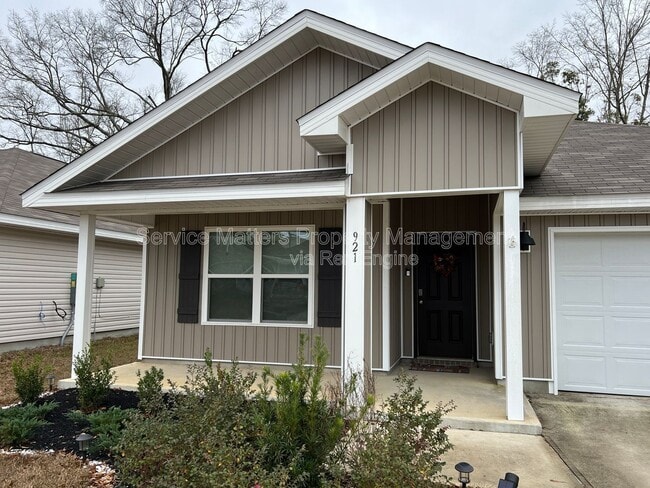 Building Photo - 921 Lovebird Ct