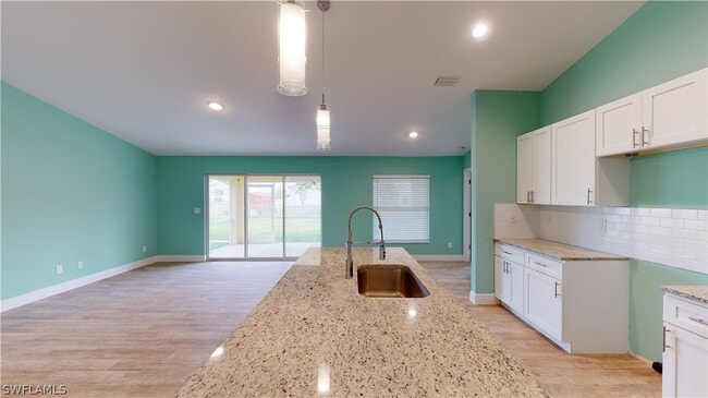 Building Photo - 621 NW 7th Pl