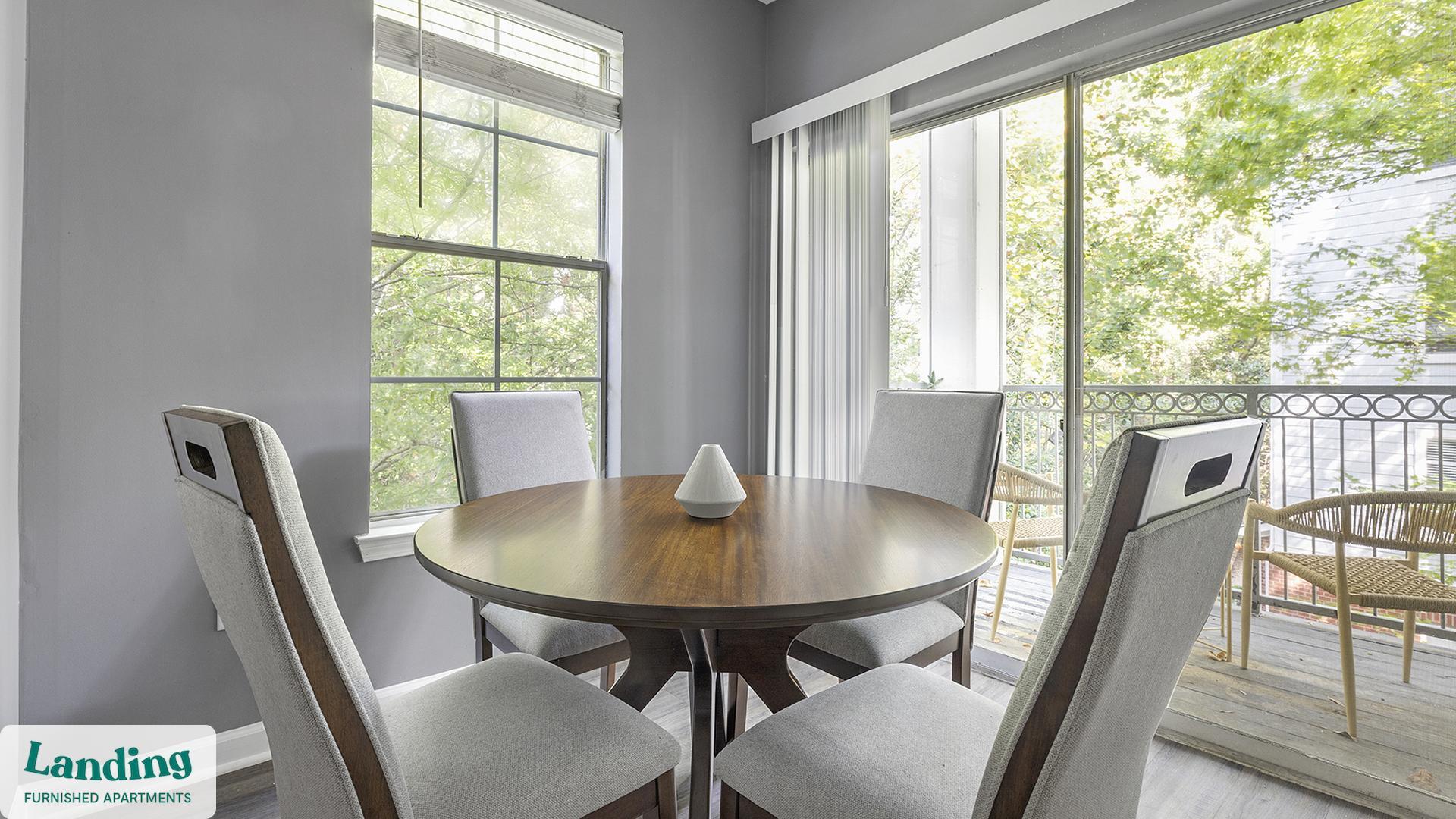 Building Photo - 100 Peyton Pl SW