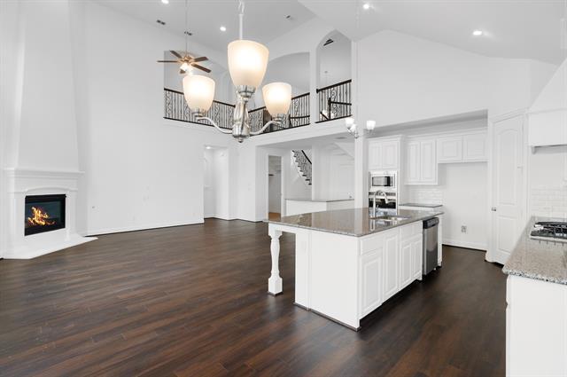 Building Photo - 2812 Serenity Wy