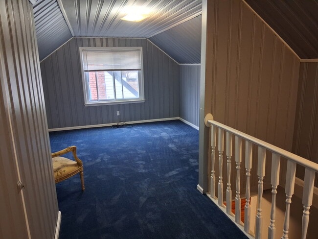 Building Photo - 7550 Memorial St