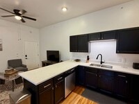 Building Photo - 719 N 3rd Ave