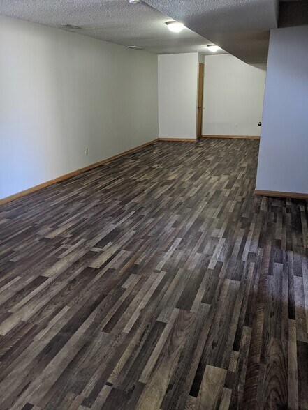 Building Photo - 2105 49 1/2 Ln NW