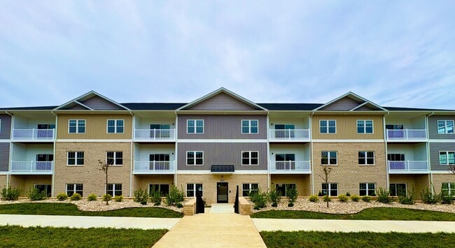 Building Photo - 420 Capstone Dr