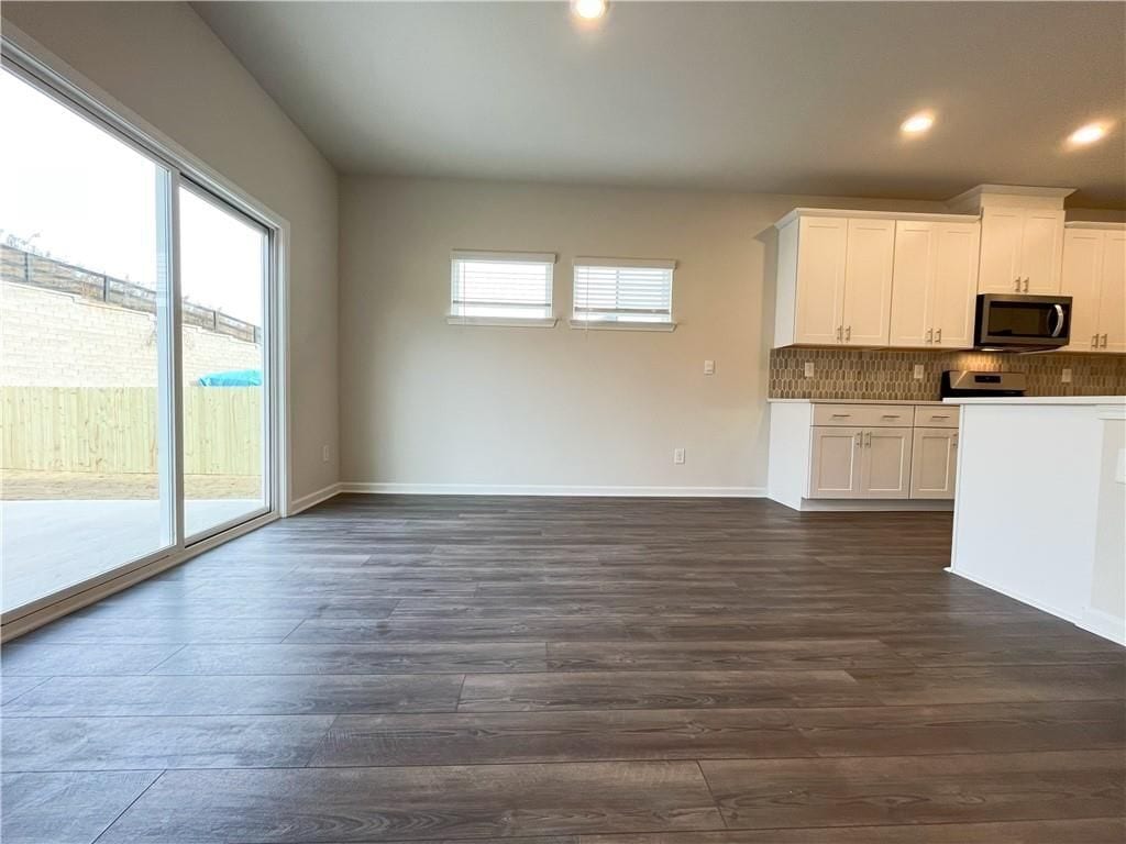Building Photo - 6003 Hickory Crk Ct