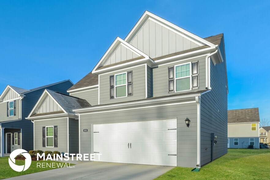 Building Photo - 555 Clover Cir