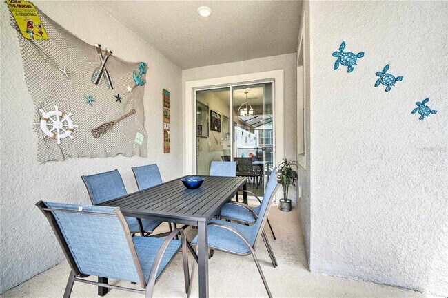 Building Photo - 8988 Stinger Dr