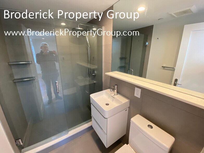 Building Photo - 468 Massachusetts Ave