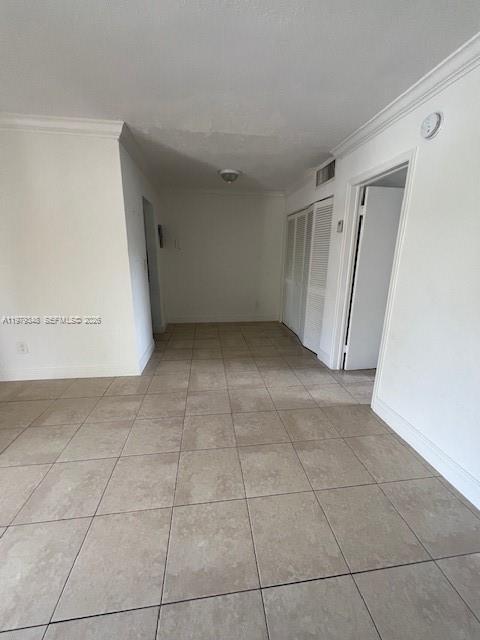 Building Photo - 3901 SW 78th Ct