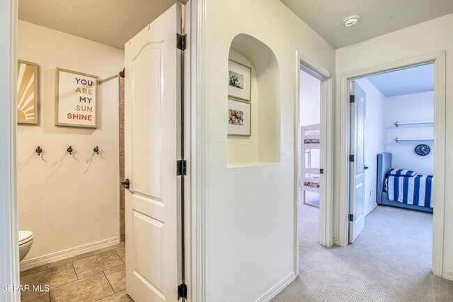 Building Photo - 7751 Enchanted Path Dr