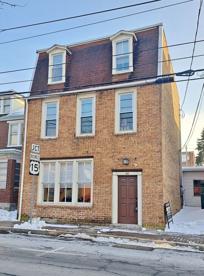 Building Photo - 46-50 W Middle