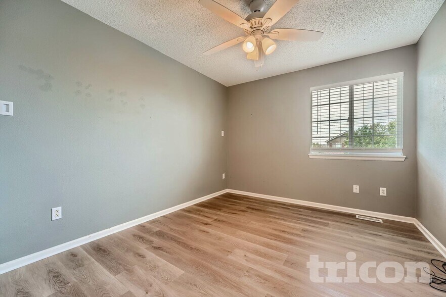 Building Photo - 20204 E Progress Pl