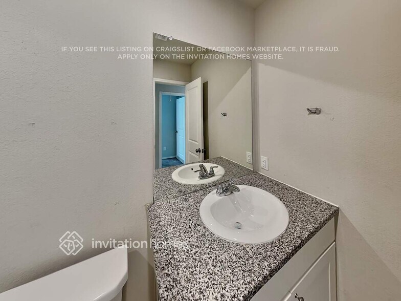 Building Photo - 5446 Verdugos Pl