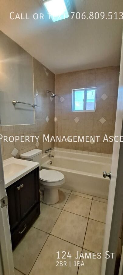 Building Photo - 124 James St