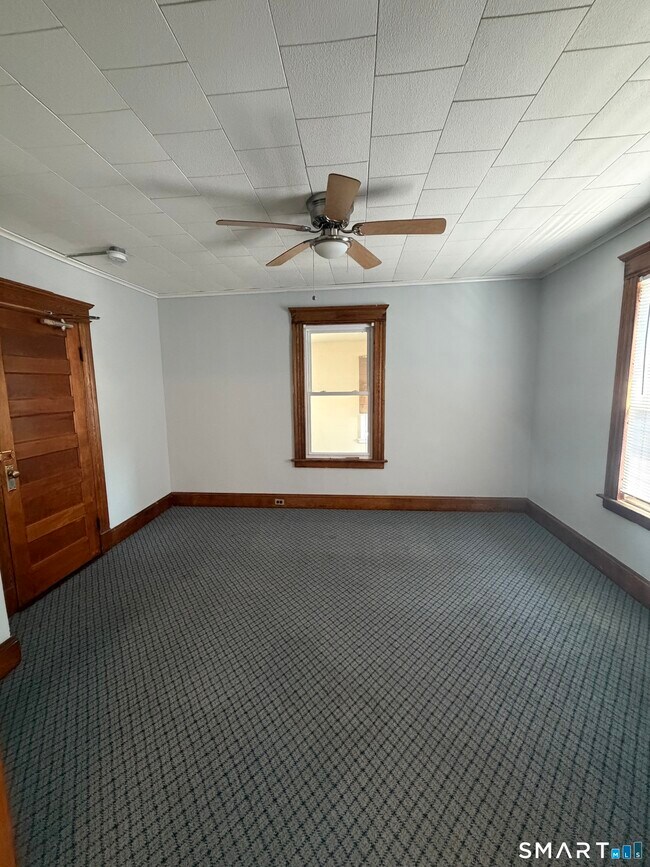 Building Photo - 9 Pierpont St
