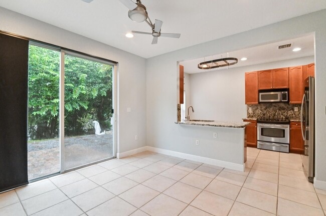 Building Photo - 106 Monterey Bay Dr