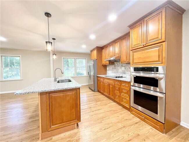 Building Photo - 47 Wagon Wheel Ct