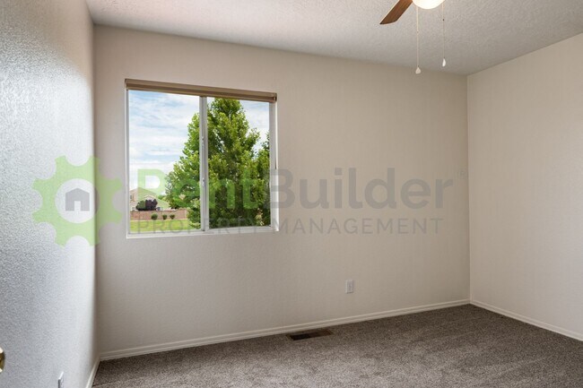 Building Photo - Call to schedule a showing at 505-808-6467