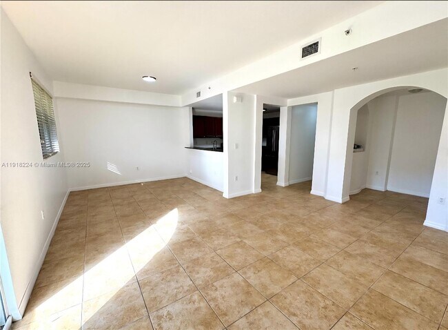 Building Photo - 10870 NW 88th Terrace