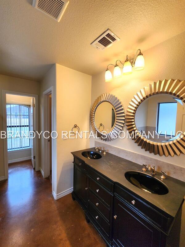 Building Photo - 4203 Joshua Dr