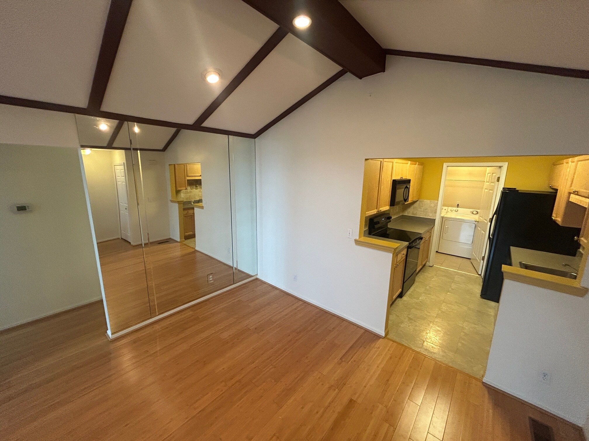 Building Photo - 3608 Oakmonte Blvd