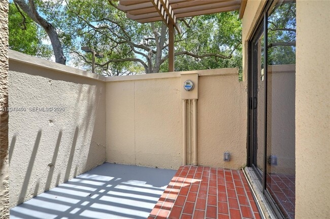 Building Photo - 8124 SW 87th Terrace
