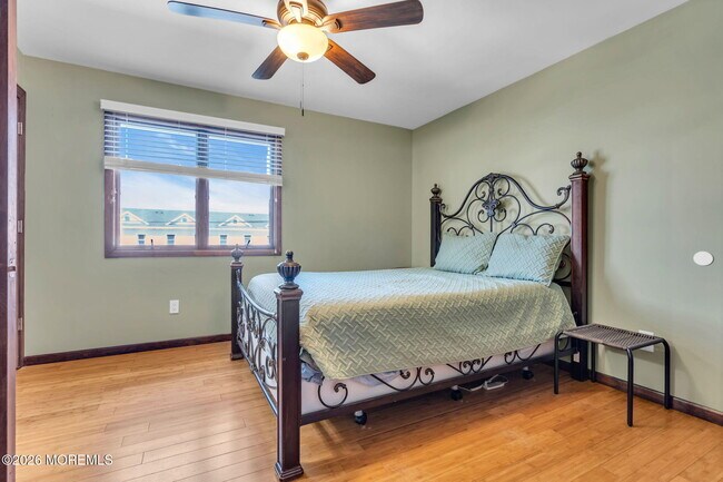 Building Photo - 65 Grand Central Ave