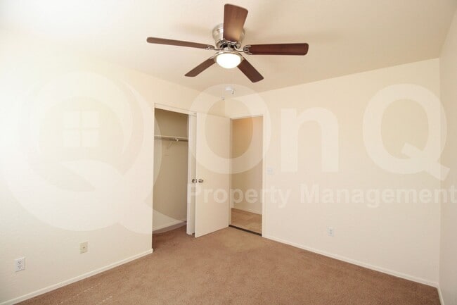Building Photo - 25663 W Shooting Star Ln