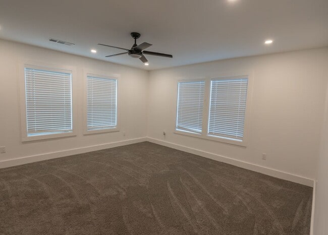 Building Photo - 3822 Bakers Ferry Rd SW