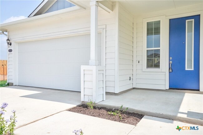 Building Photo - 130 Hidden Branch Cv