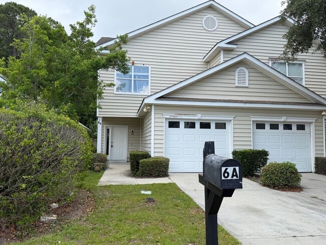 Building Photo - Fully Renovated 2 Bedroom/ 2 Bathroom Home with Garage-Village at Old Towne