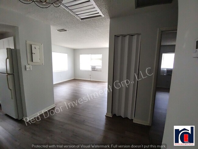 Building Photo - Cozy 1 Bedroom 1 Bath~Leesburg~