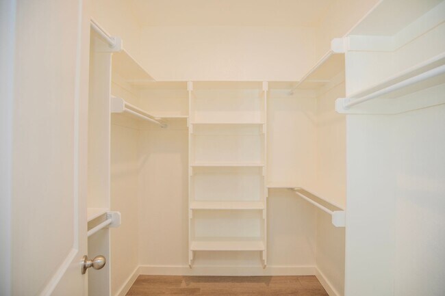 Building Photo - ***90 E. Bottlebrush Bend Unit 1***